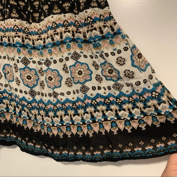 Eclipse | Patterned Tank Top - Picture 5 of 13